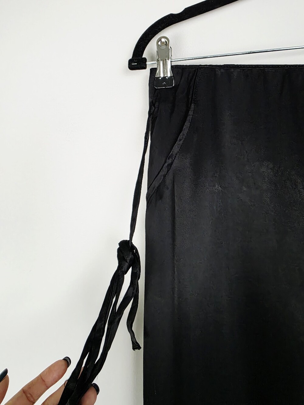 Zara BLOGGER'S FAVE High Rise Black Satin Pants With Waist Drawstring Medium NWT - Picture 5 of 13